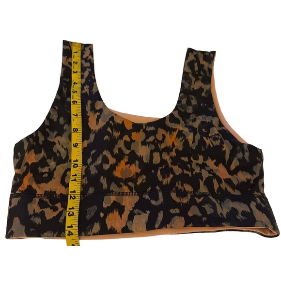 Fabletics Harlow Sz L Reversible Medium Impact Sports Bra Wild Camo Gaia Peach - Picture 5 of 5
